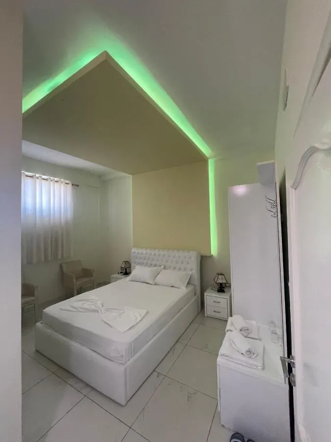 Hotel Gjyshi Albania